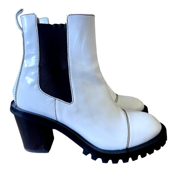 ACNE STUDIOS Womans 10 Patent LEATHER Chunky Lug Sole Ankle Boots White Round 40 - Picture 1 of 6